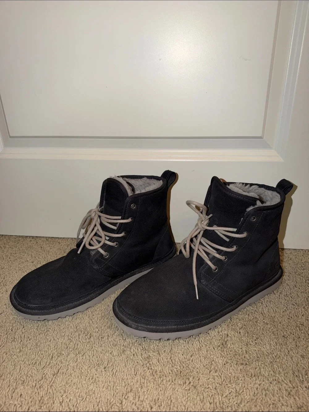 UGGs Mens 11 Navy Blue Suede Boots